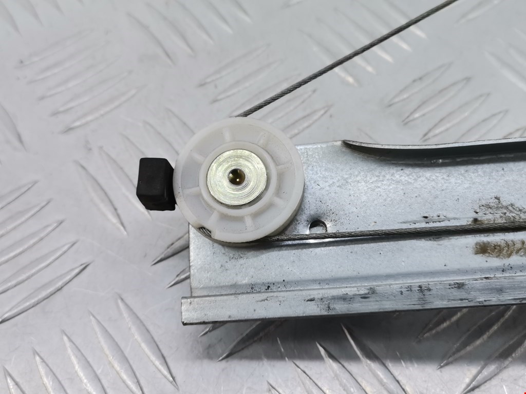 Стеклоподъемник задний правый CITROEN C3 2002-2009