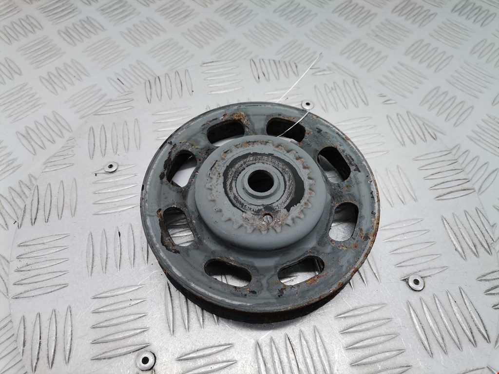 Шестерня коленвала (шкив) SEAT Ibiza 2002-2008