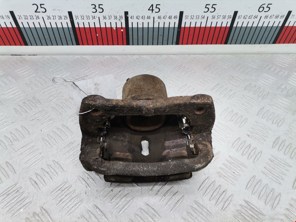 Суппорт передний левый TOYOTA Yaris Verso 1999-2006