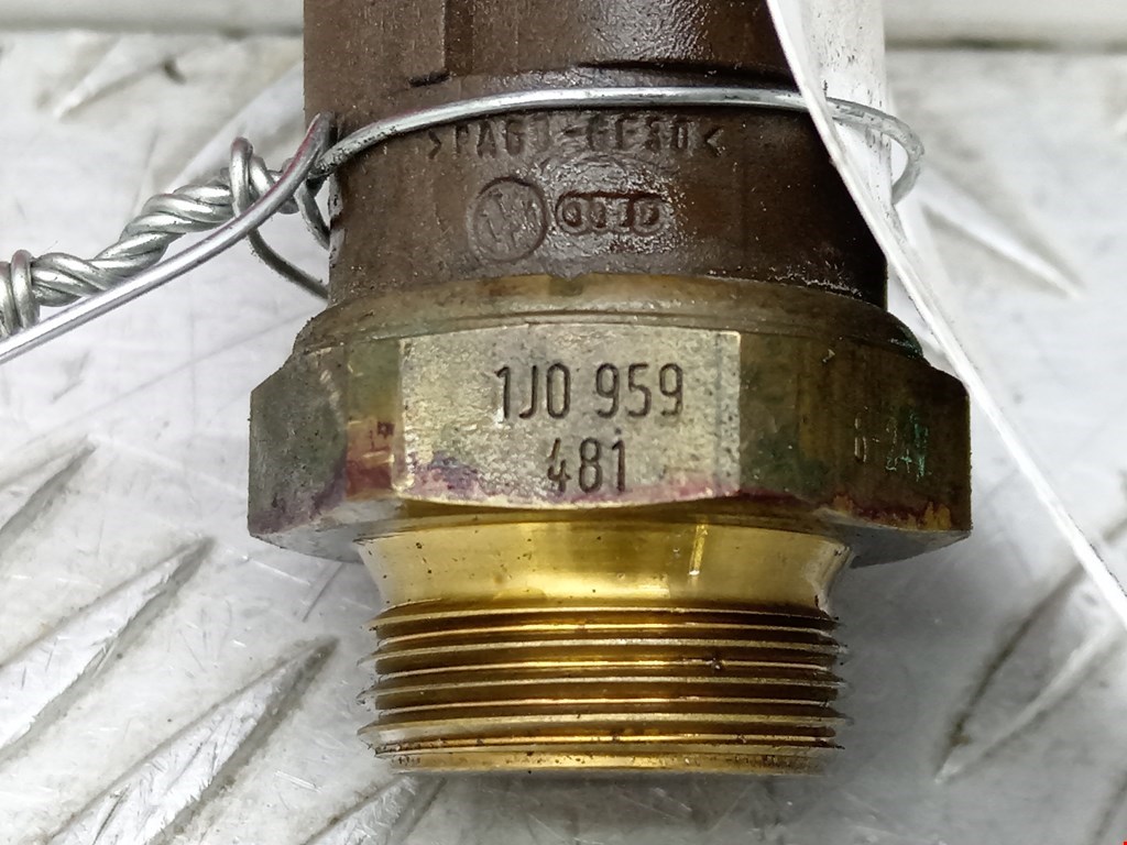 Датчик температуры (охлаждающей жидкости) SKODA Fabia MK1 1999-2006