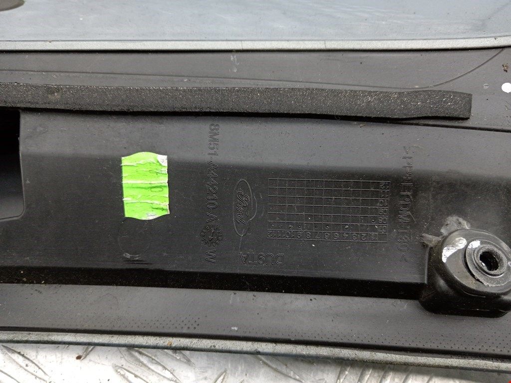 Спойлер FORD Focus II 2005-2011