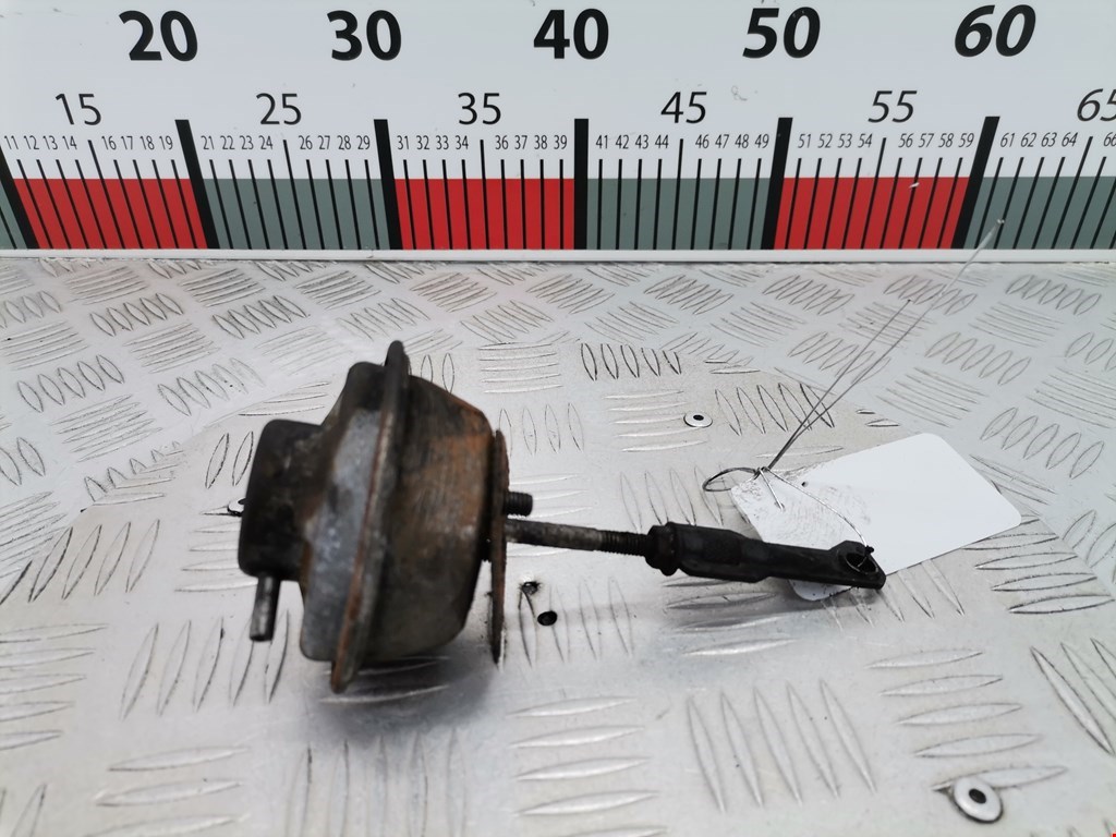 Моторчик привода (положения воздушных) заслонок (актуатор сервопривода турбины) PEUGEOT Expert II 2007-2016