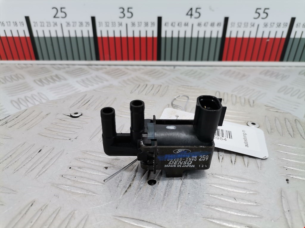 Клапан воздушного фильтра Ford Fiesta 5 (2002-2008)