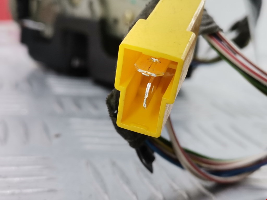 Замок двери передней левой MERCEDES-BENZ Vaneo 2001-2005