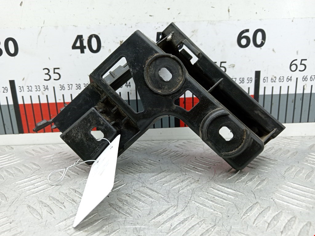 Кронштейн заднего бампера левый правый VOLKSWAGEN Touran 2003-2010