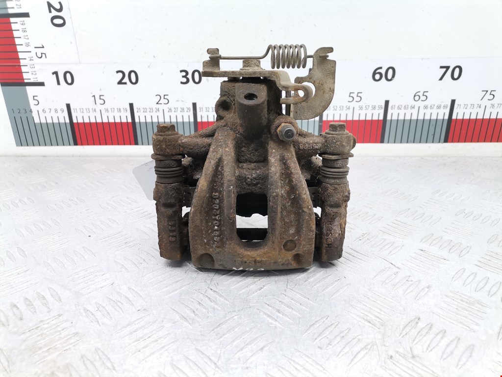 Суппорт задний правый Ford Mondeo 3 (2000-2007)