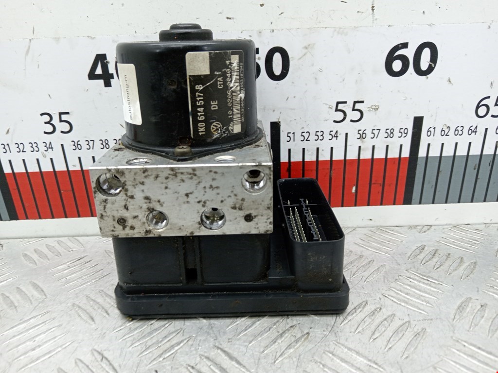 Блок ABS (насос) AUDI A3 8P 2003-2013