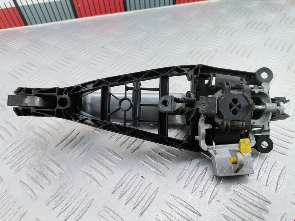 Ручка двери задней наружная левая OPEL Corsa D 2006-2014