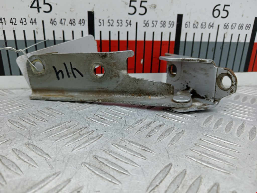 Петля капота левая/правая MITSUBISHI Space Wagon N8,N9 1998-2004