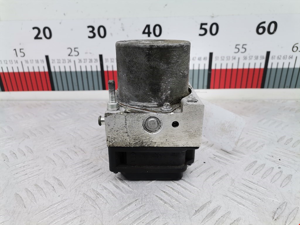 Блок ABS (насос) SUBARU Legacy 2003-2009