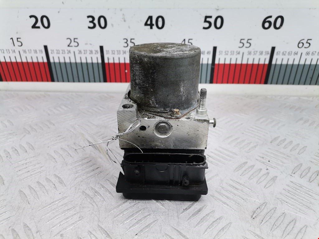 Блок ABS (насос) SUBARU Legacy 2003-2009