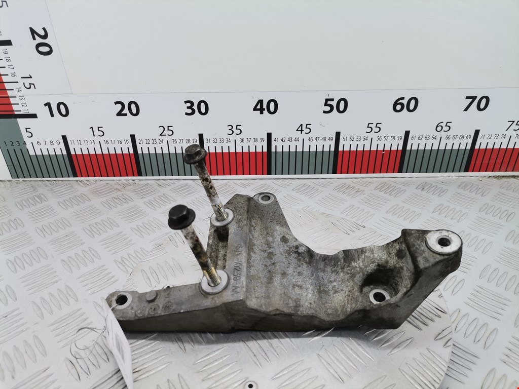 Кронштейн генератора FORD Mondeo III 2000-2007