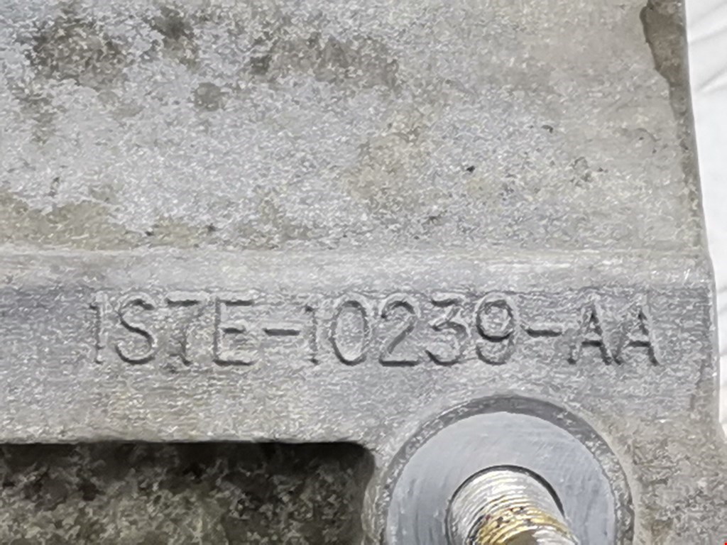 Кронштейн генератора FORD Mondeo III 2000-2007