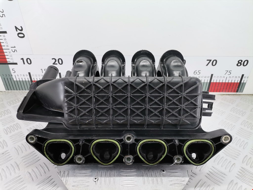 Коллектор впускной SKODA Fabia MK1 1999-2006