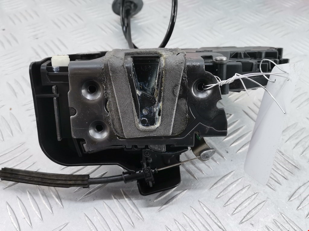 Замок двери задней левой LAND ROVER Freelander II 2006-2014