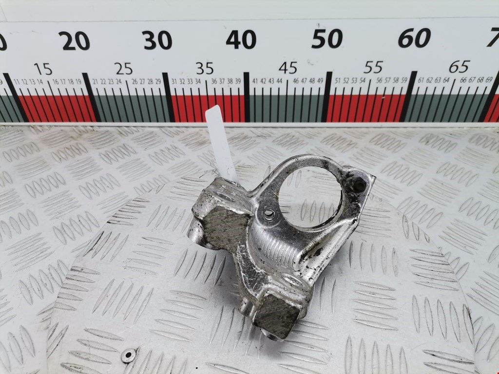 Кронштейн PEUGEOT 207 2006-2015