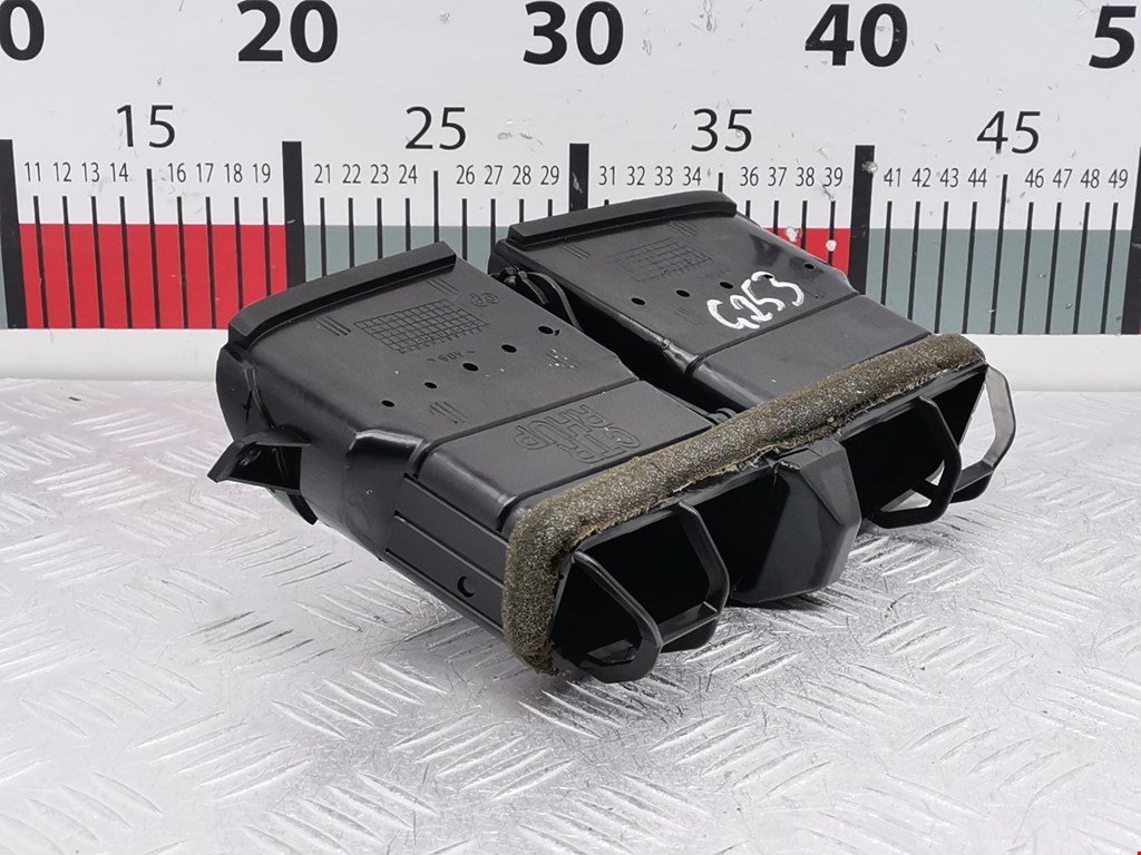 Дефлектор воздушный NISSAN Almera Tino 2000-2006