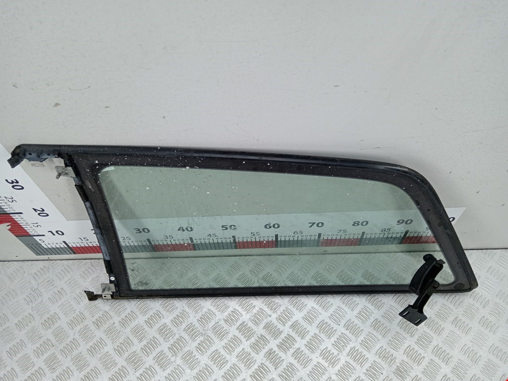 Стекло кузовное глухое правое AUDI A3 8L 1996-2003