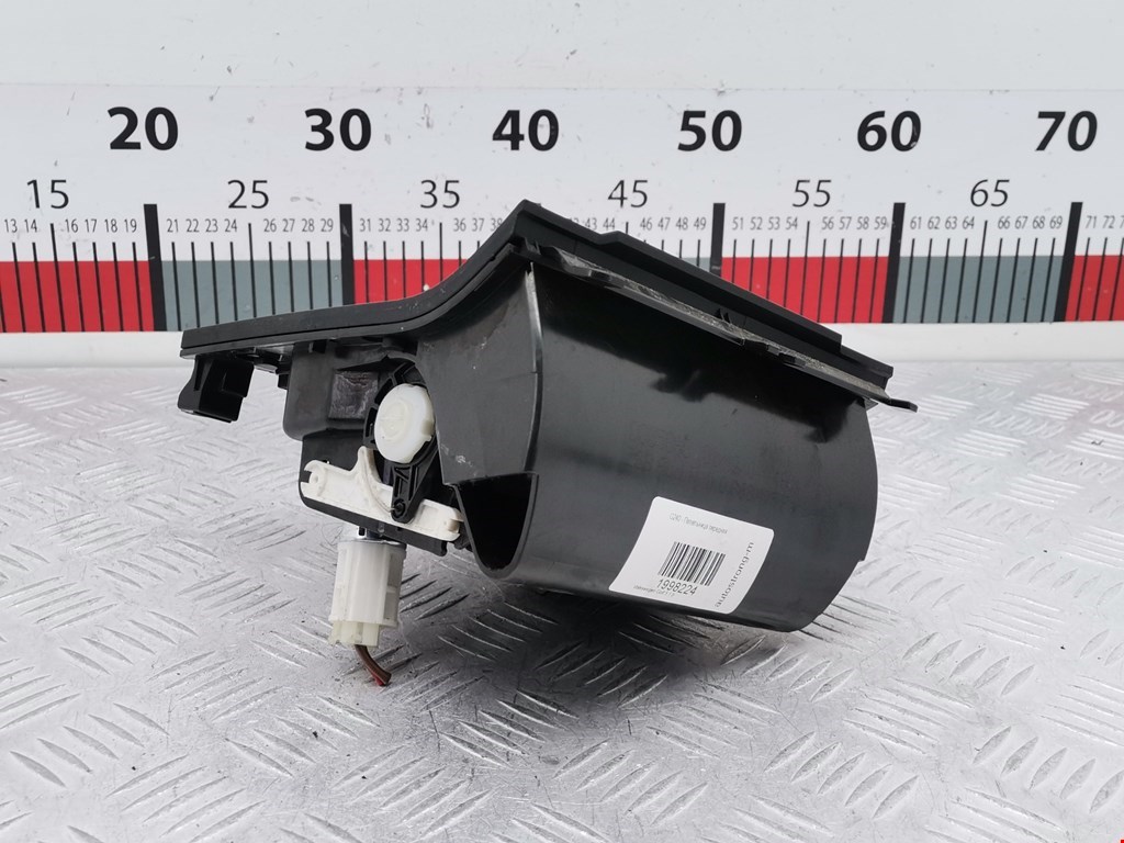 Пепельница передняя VOLKSWAGEN Golf V 2003-2009