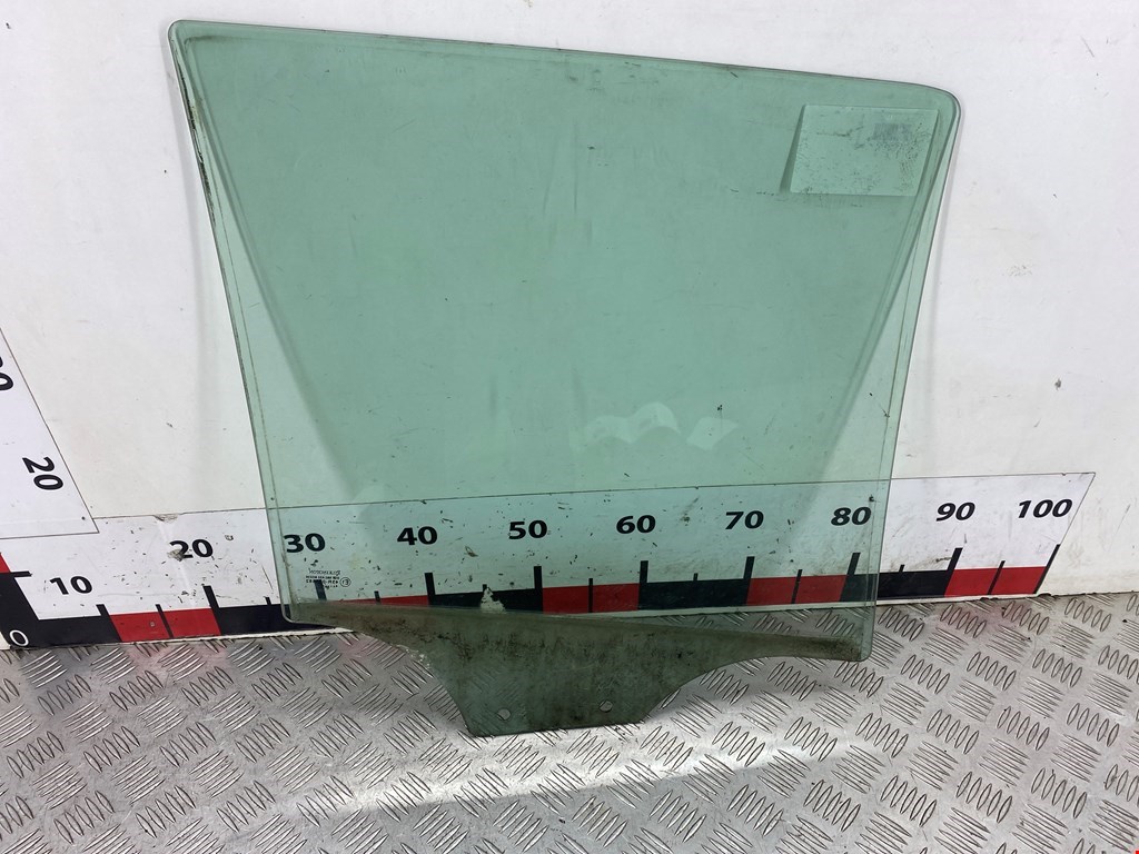 Стекло двери заднее левое MAZDA Mazda 2 DY 2003-2007