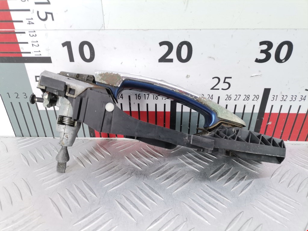 Ручка двери передней наружная правая VOLKSWAGEN Tiguan 2007-2016