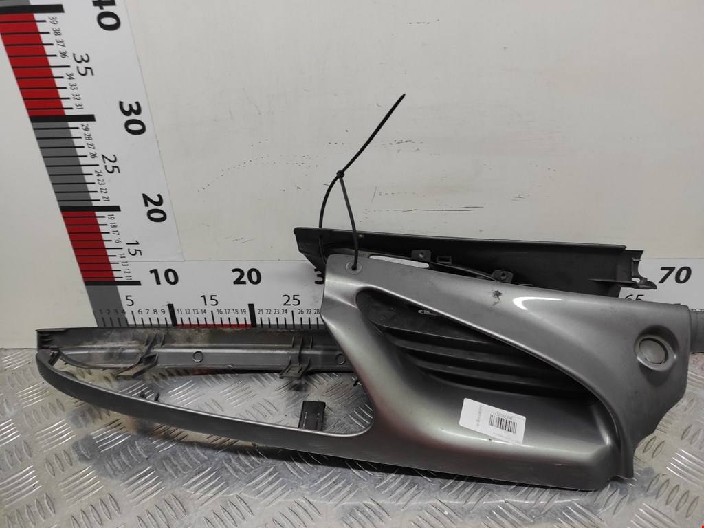 Решетка радиатора RENAULT Scenic I 1996-2003