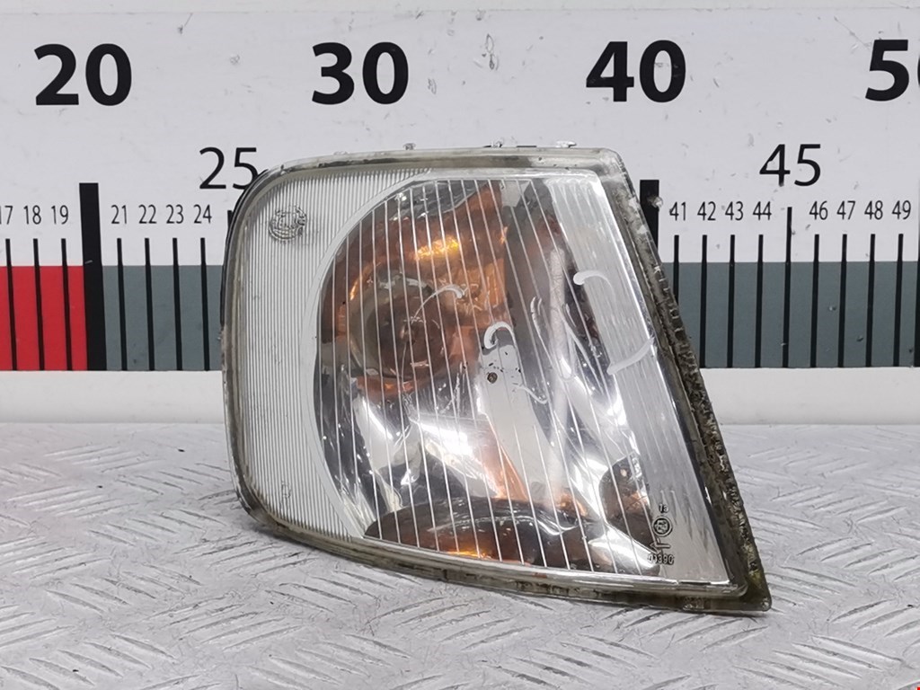 Указатель поворота (поворотник) правый Audi A3 8L (1996-2003)