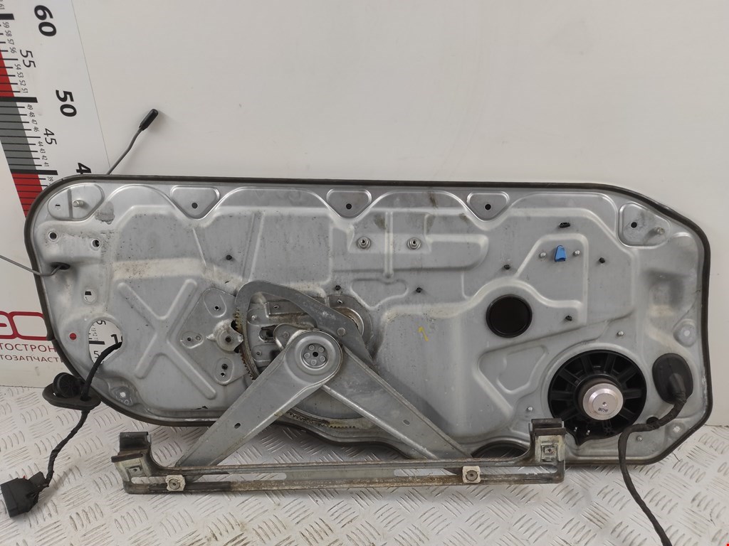 Стеклоподъемник передний правый VOLVO C30 2006-2013