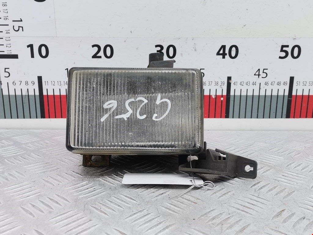 Фара противотуманная правая (ПТФ) VOLVO V40 I 1995-2004