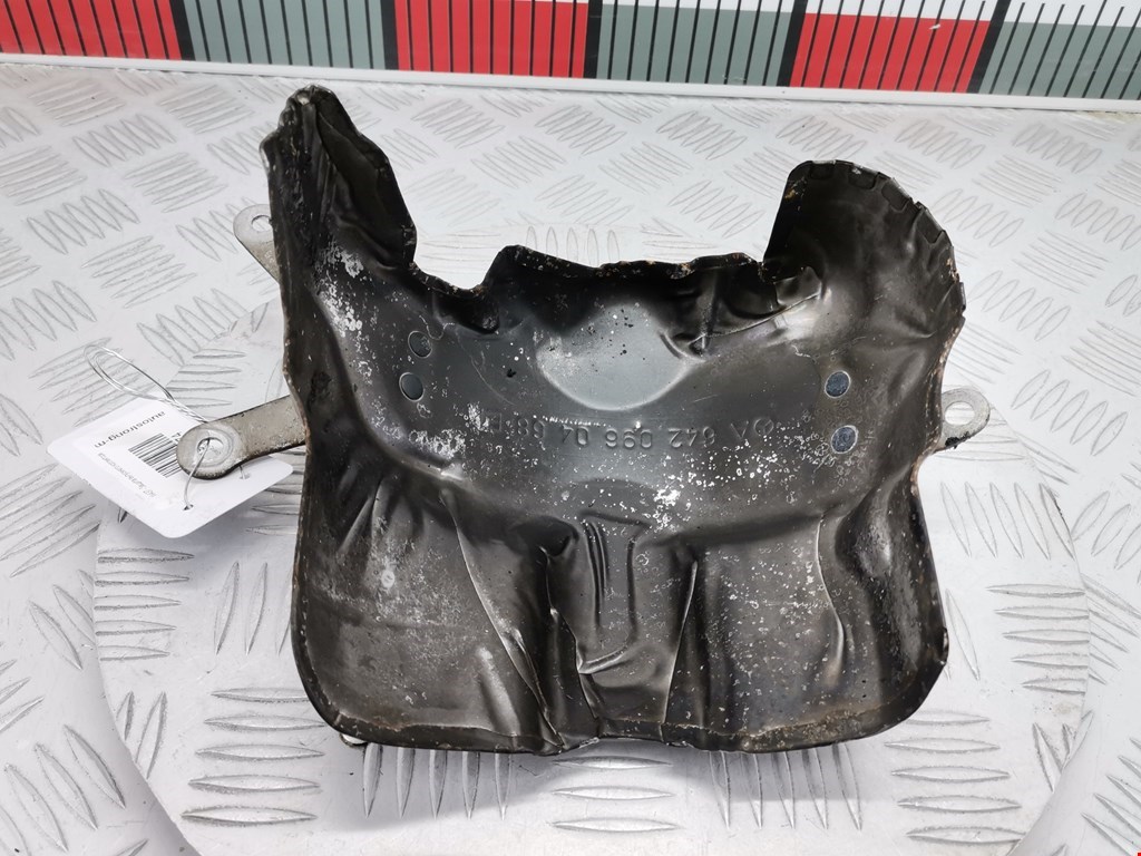 Экран тепловой JEEP Grand Cherokee WK 2004-2010