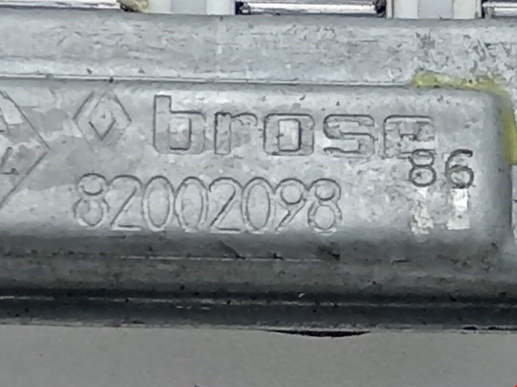 Стеклоподъемник передний правый RENAULT Clio 1998-2008