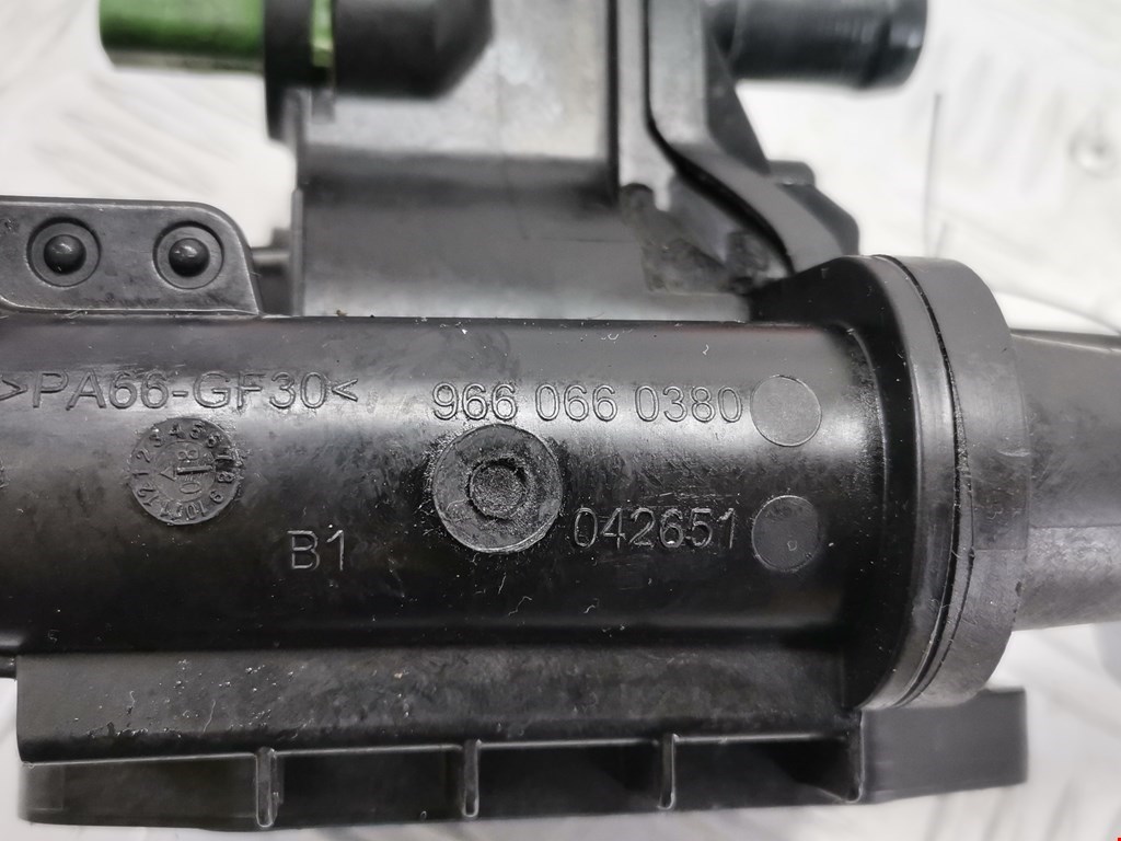 Корпус термостата PEUGEOT 307 2001-2008