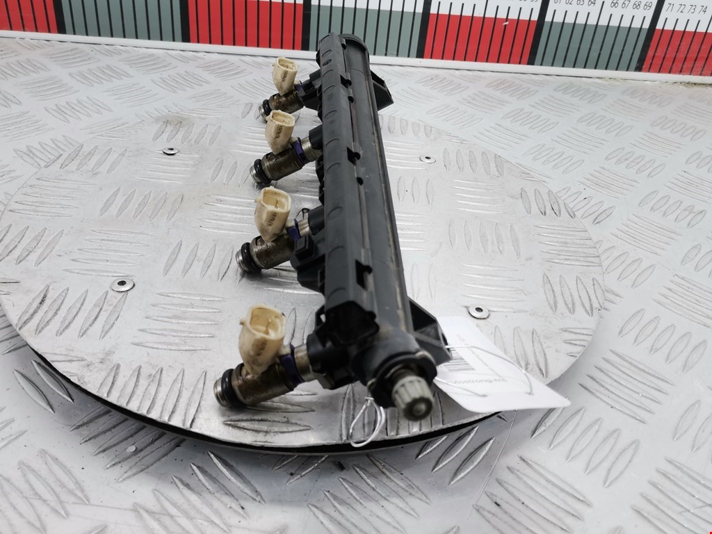 Форсунка дизельная электрическая VOLKSWAGEN Golf VI 2009-2012