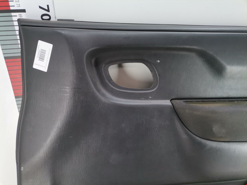 Обшивка двери передняя правая OPEL Agila A 2000-2007