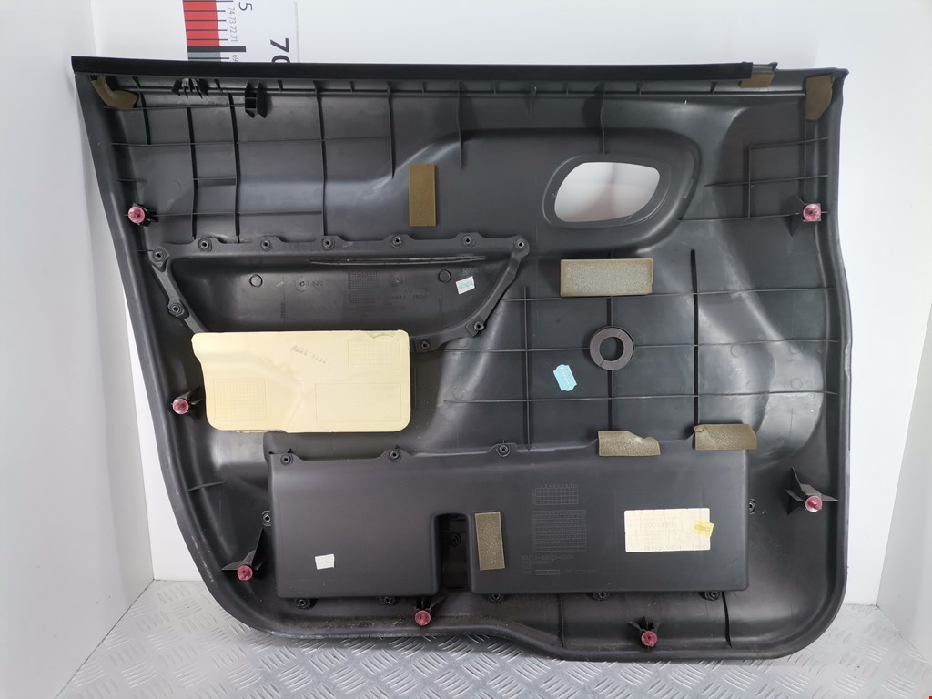 Обшивка двери передняя правая OPEL Agila A 2000-2007