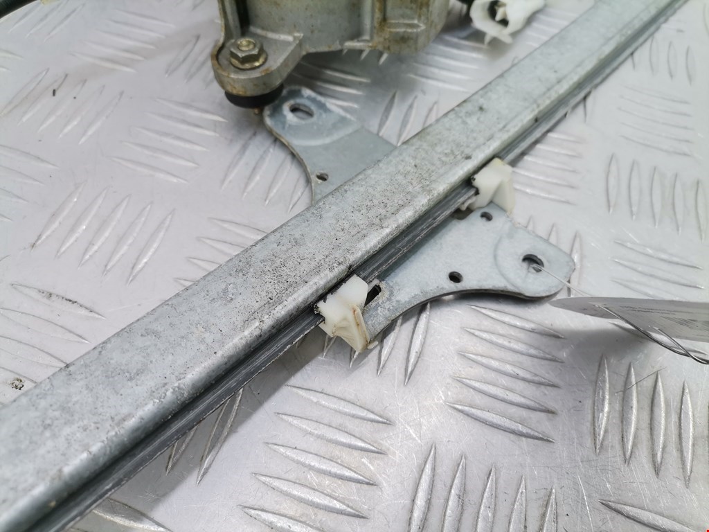 Стеклоподъемник передний правый OPEL Agila A 2000-2007