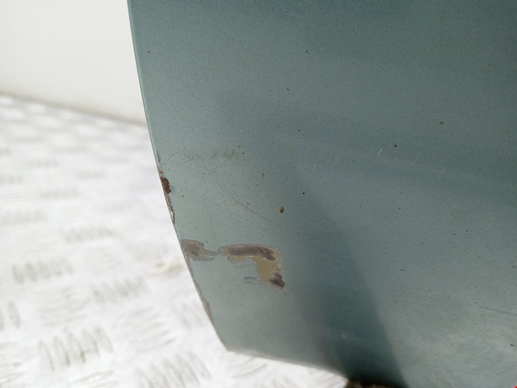 Дверь передняя левая FORD Fiesta 1995-2001