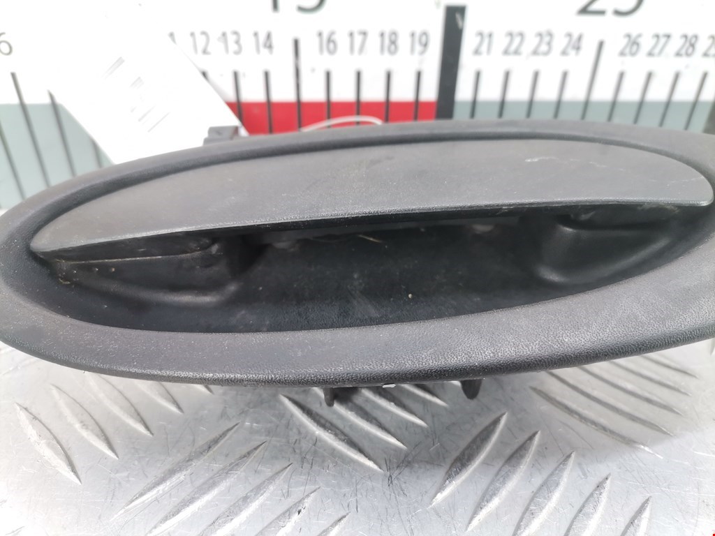 Ручка двери задней наружная левая RENAULT Laguna 1993-2000