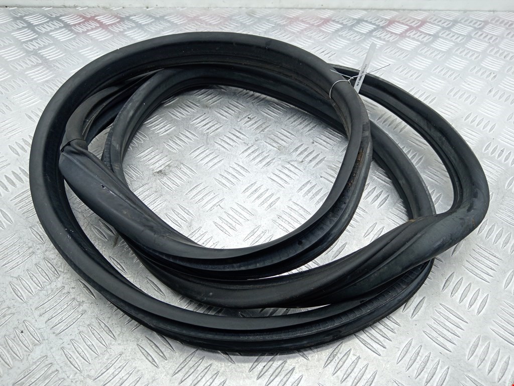 Уплотнитель двери OPEL Astra G 1998-2005