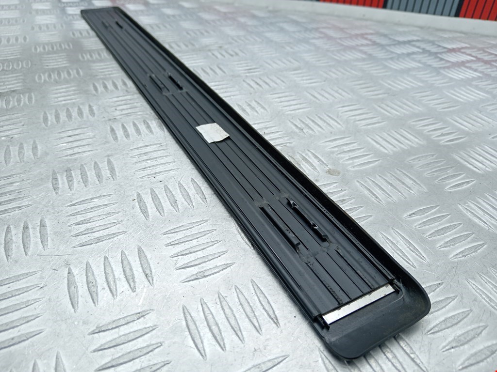 Накладка порога (внутренняя) MERCEDES-BENZ E-Class W211, S211 2002-2009