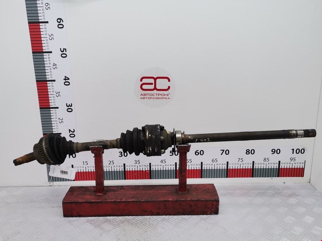 Полуось (привод, приводной вал) передняя правая FIAT Tipo 160 1988-1995