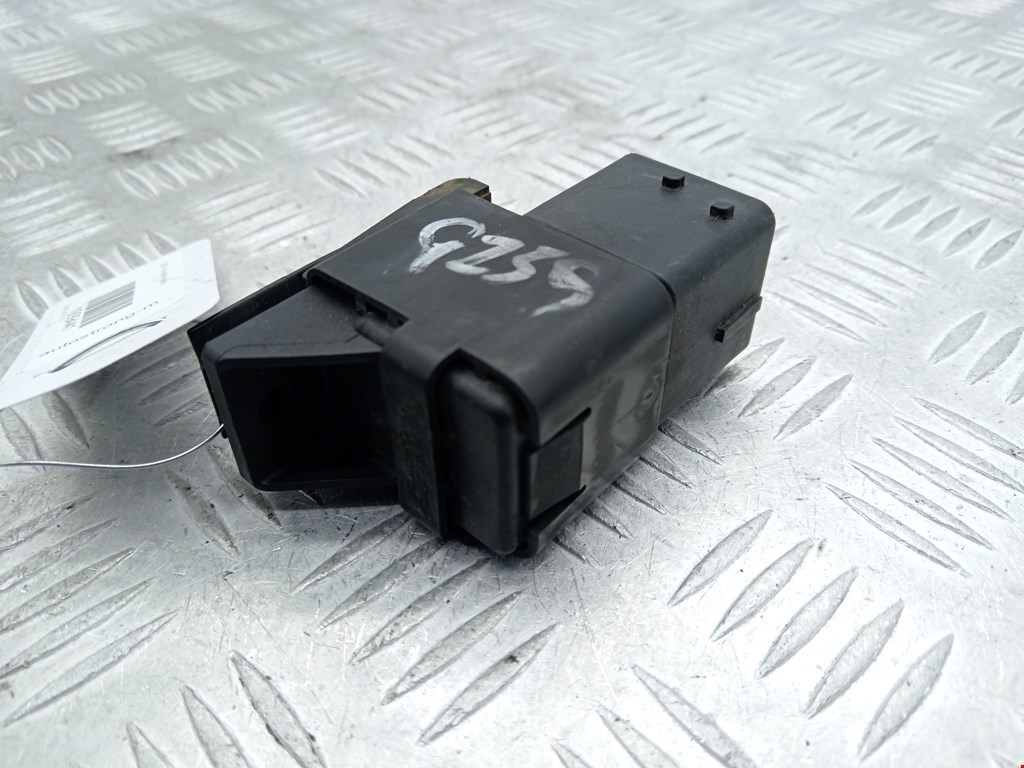 Реле свечей накала FORD C-MAX 2003-2010