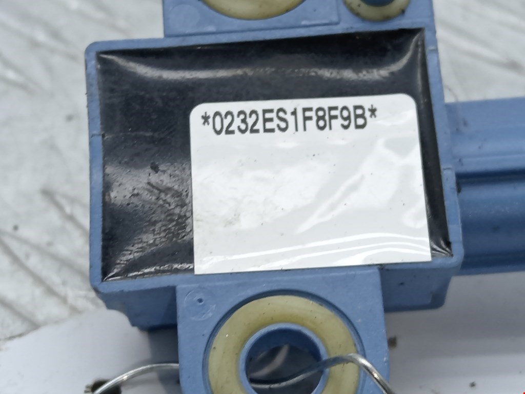 Датчик AIR BAG (подушек безопасности) VOLKSWAGEN Golf V 2003-2009