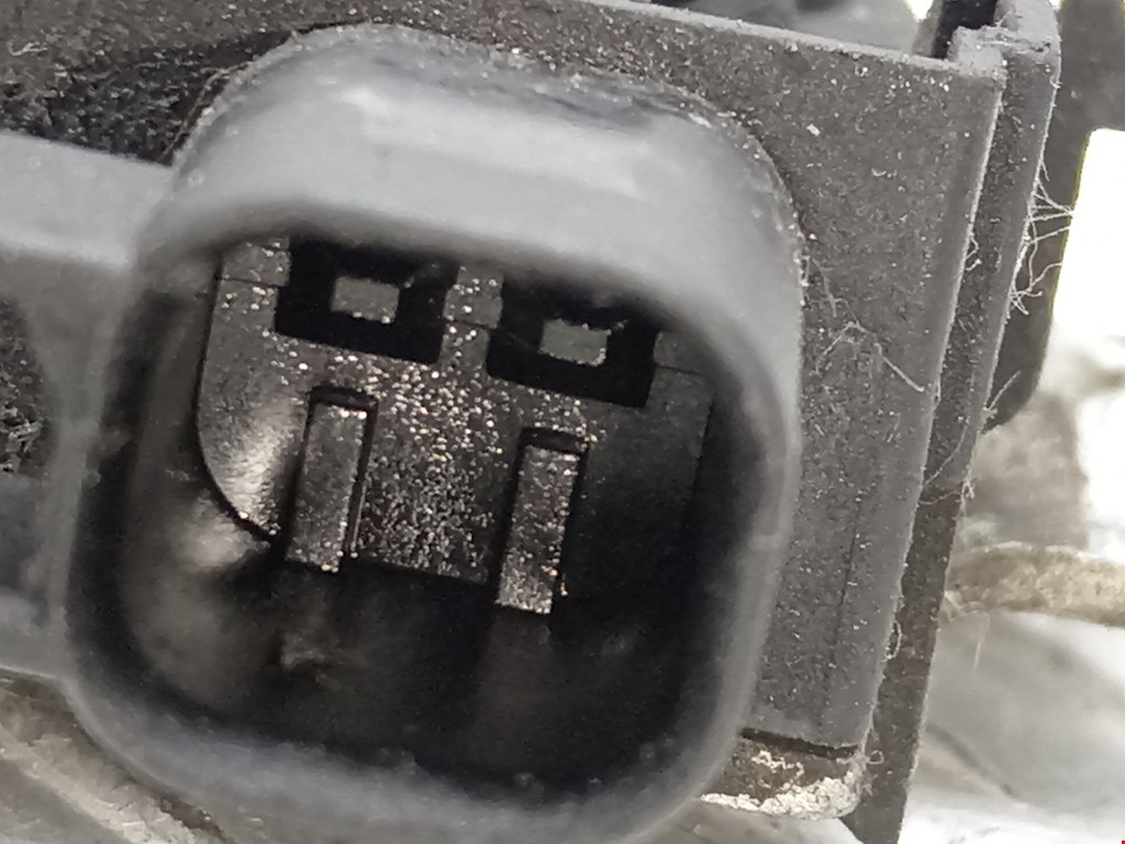 Замок капота FORD C-MAX 2003-2010