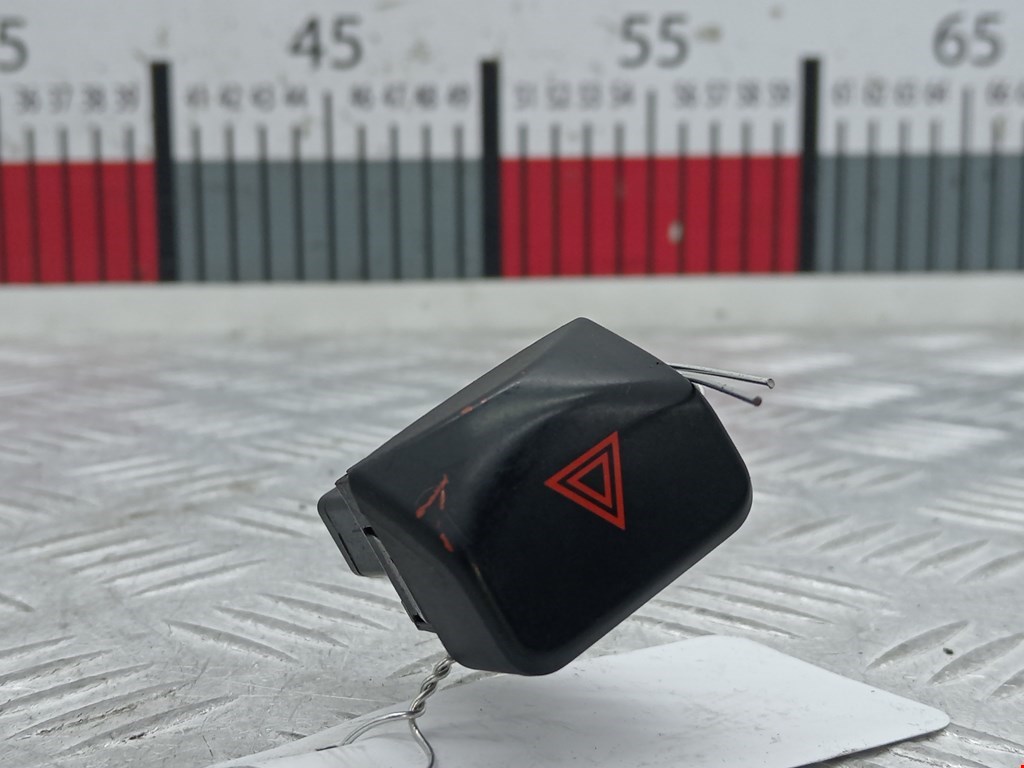 Кнопка аварийной сигнализации (аварийки) NISSAN Note E11 2005-2014