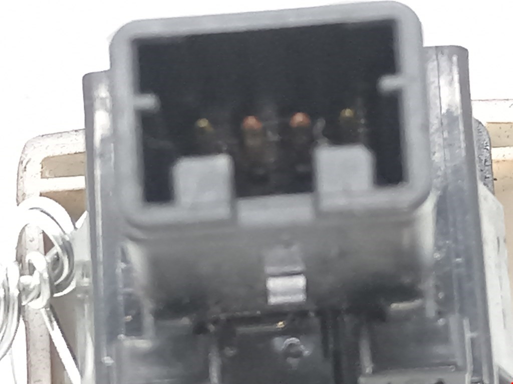 Кнопка аварийной сигнализации (аварийки) NISSAN Note E11 2005-2014