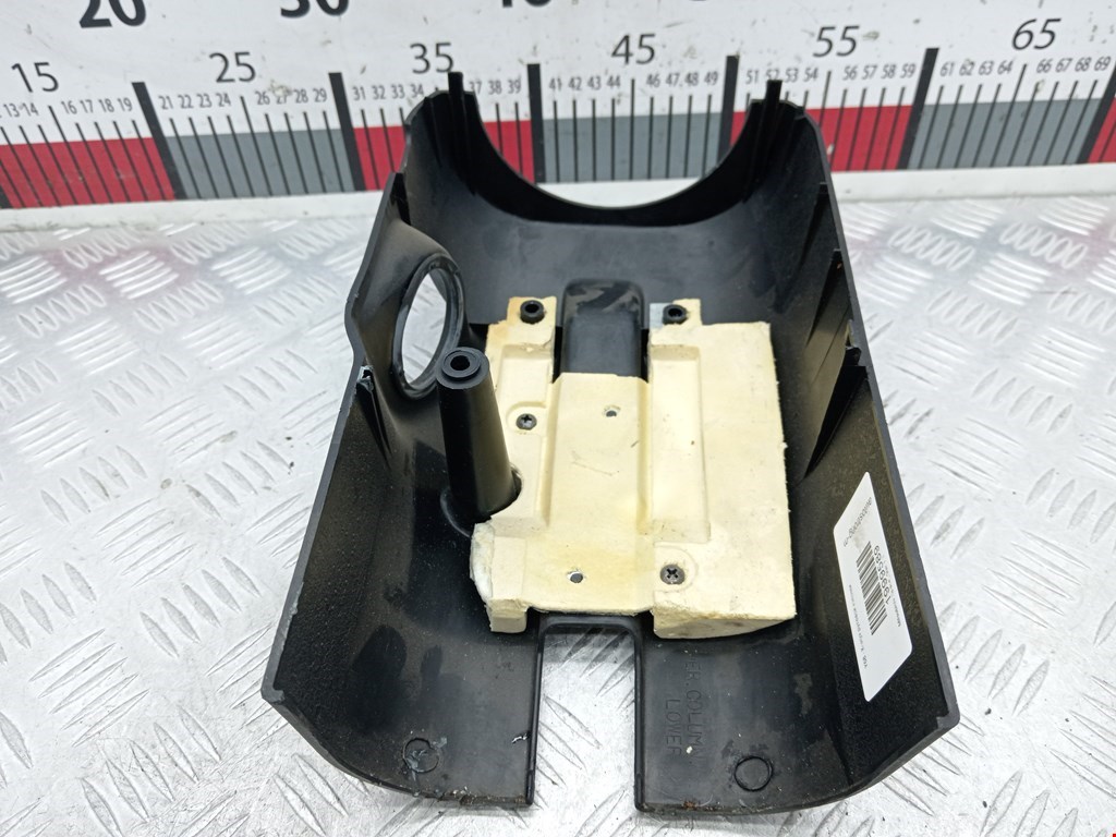 Кожух рулевой колонки MITSUBISHI Space Star 1999-2006