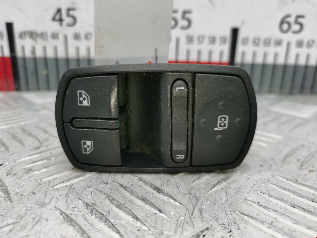 Блок управления стеклоподъемниками OPEL Corsa D 2006-2014