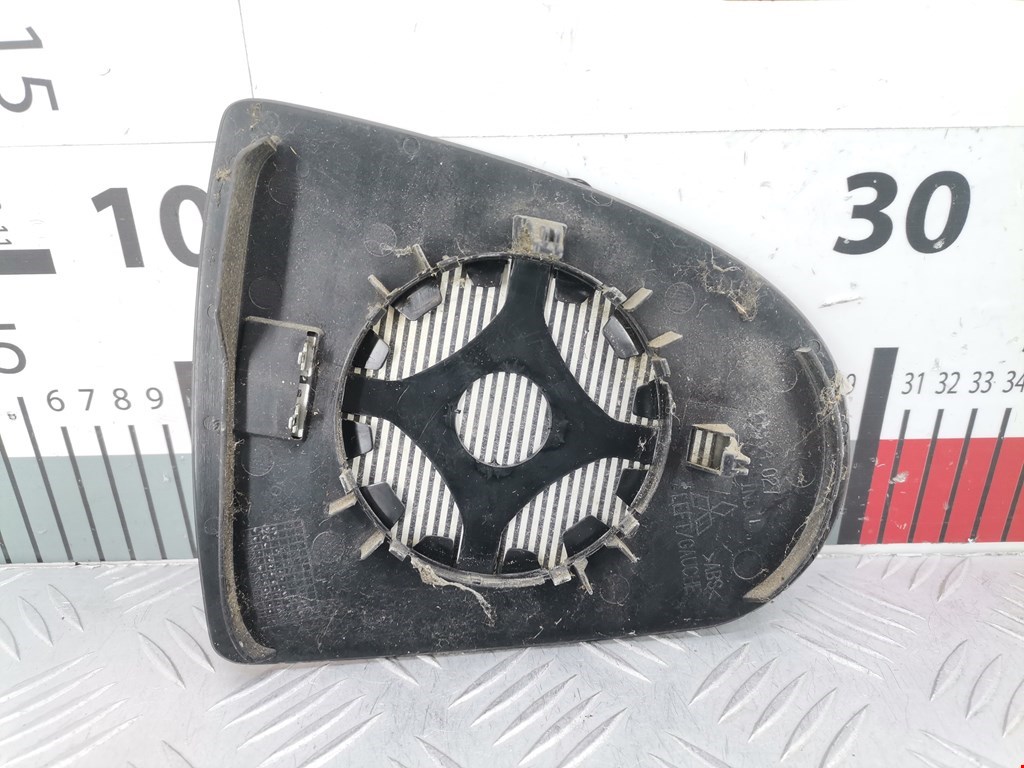 Зеркальный элемент (стекло зеркала) MITSUBISHI Colt Z3 2003-2012