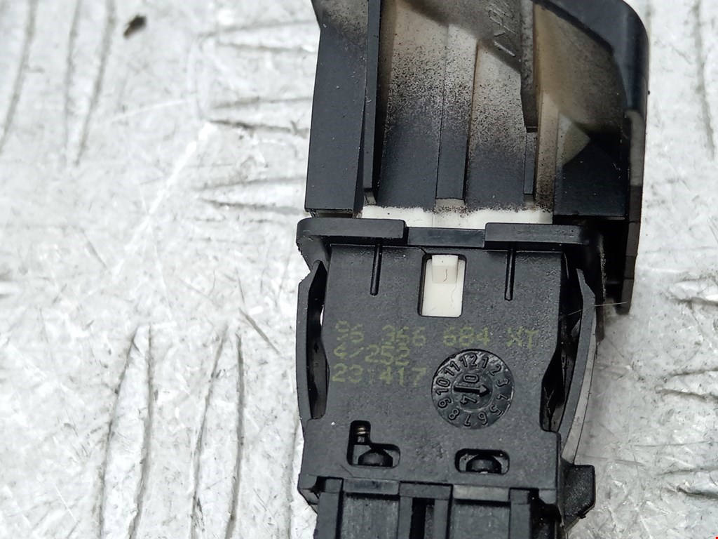 Кнопка центрального замка PEUGEOT 307 2001-2008